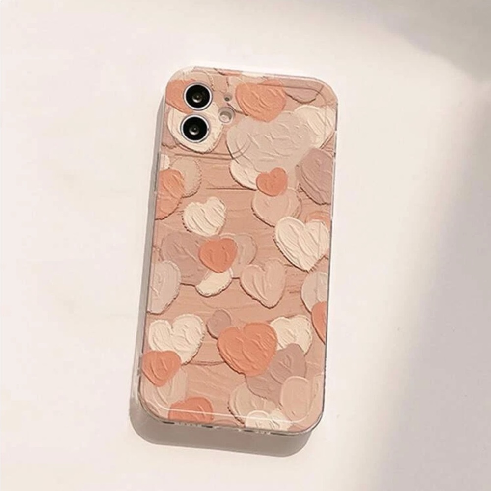Heart pattern iPhone 13 pro max case